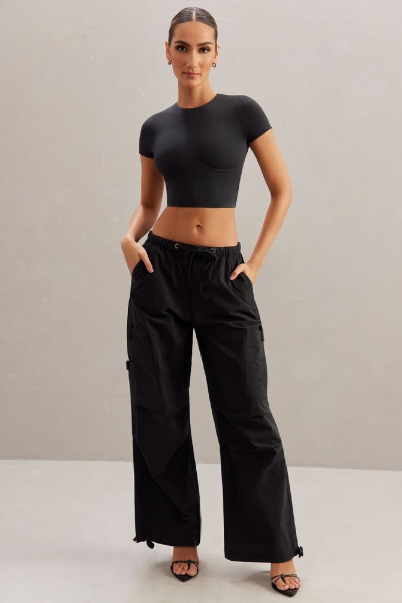 Black Oh Polly Aara Monowire Crop Top | QBOP-80413