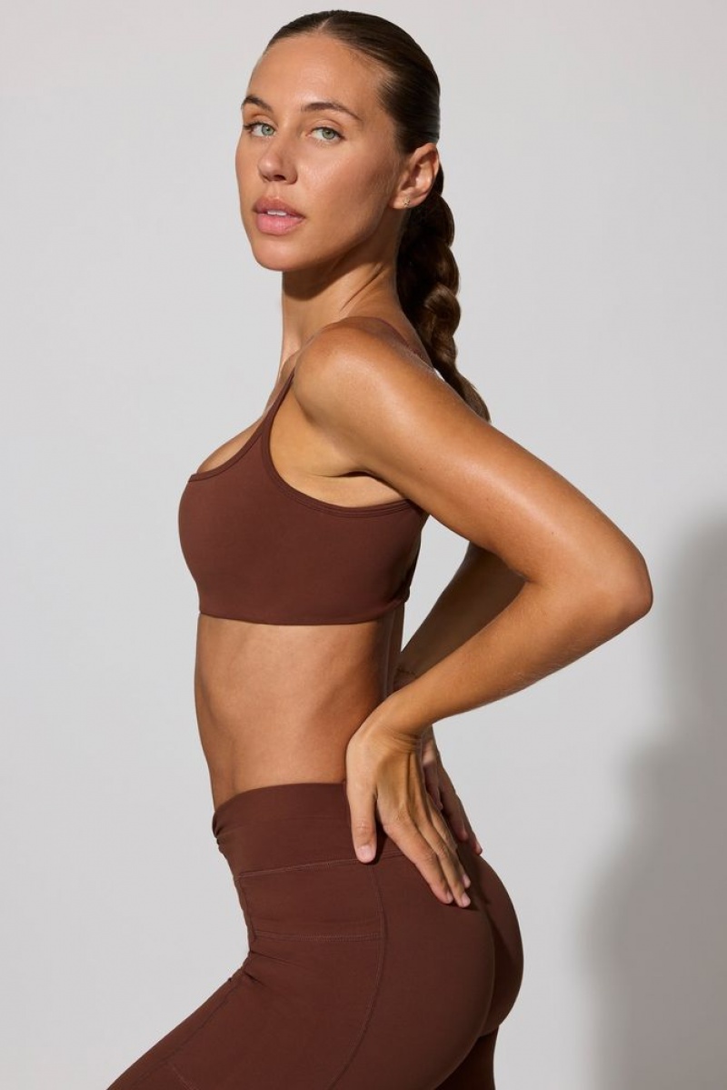 Chocolate Oh Polly Adjust Twist Back Scoop Neck Sports Bra | ZDOJ-27680