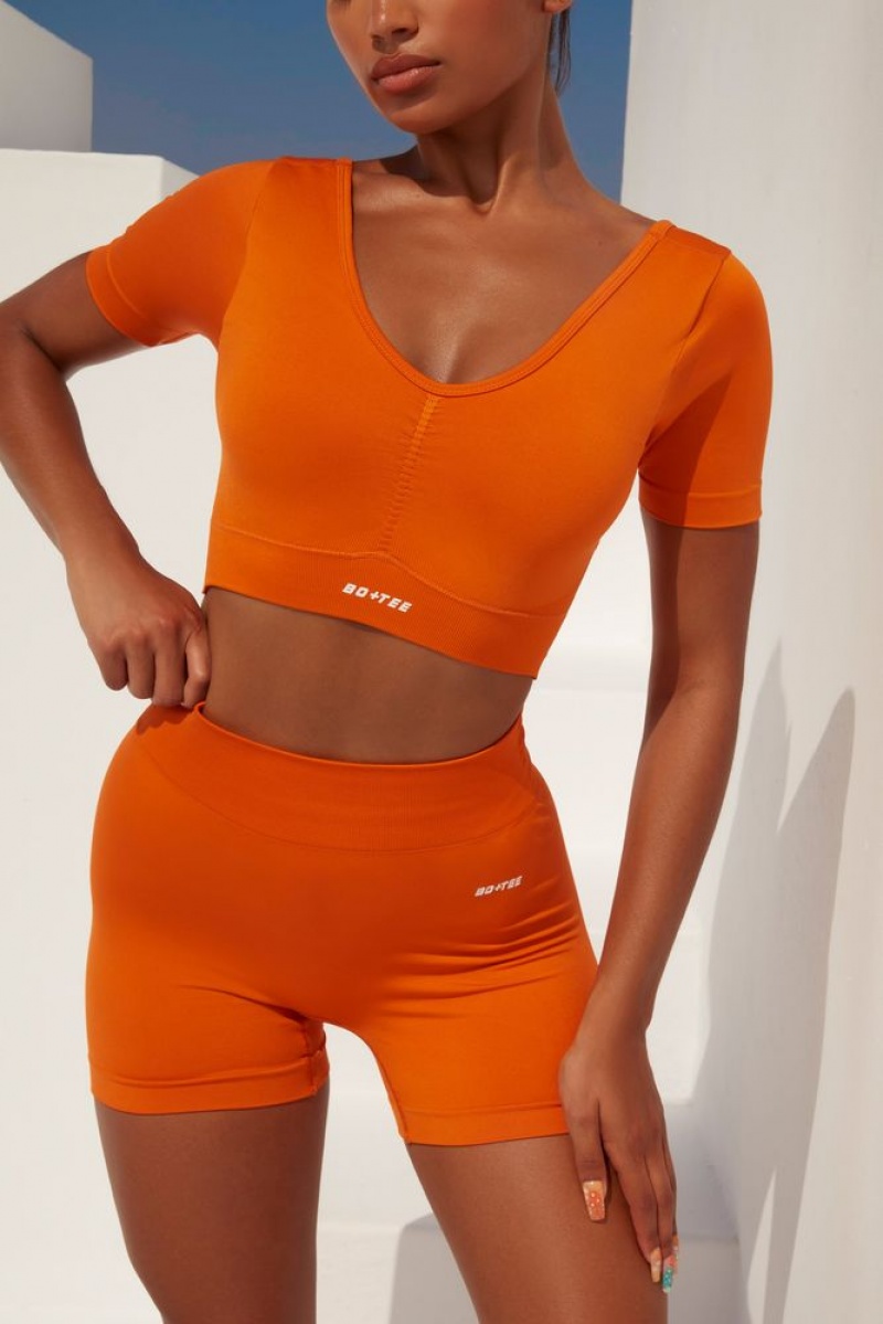 Deep Orange Oh Polly Gradient Scoop Neck Ruched Crop Top | EYKQ-73402