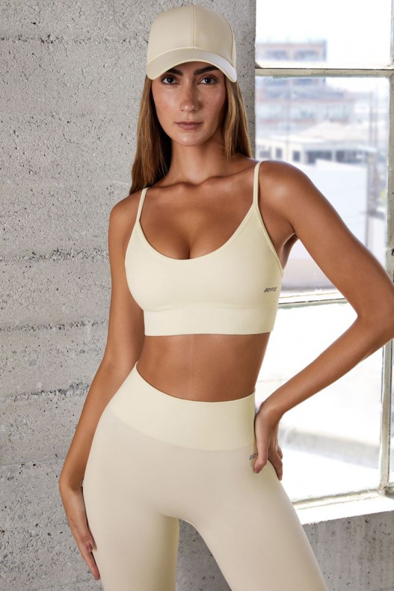 Ivory Oh Polly Determination Seamless Scoop Neck Sports Bra | MOAL-90135