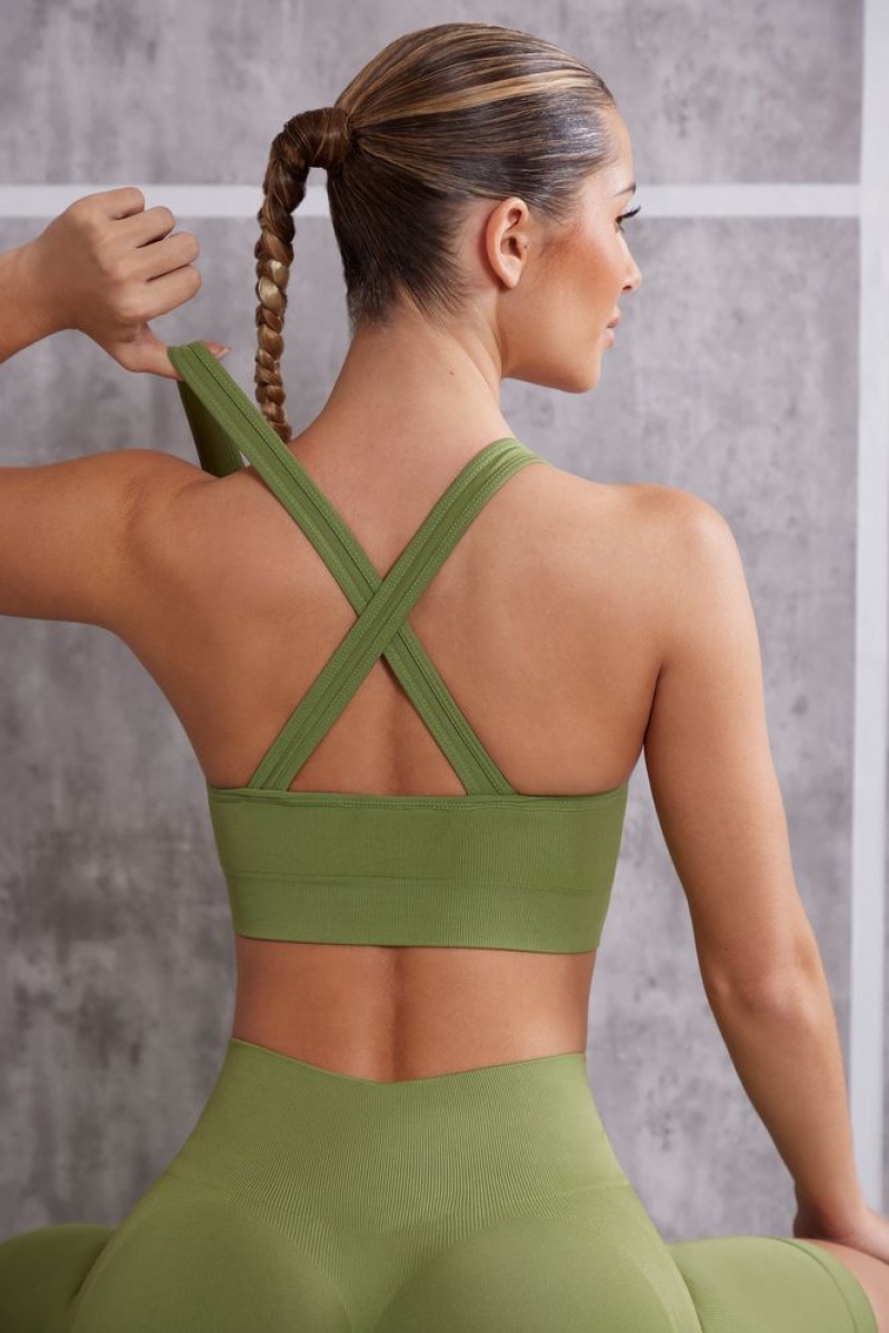 Olive Oh Polly In Check Plunge Neck Sports Bra | SLOH-45317