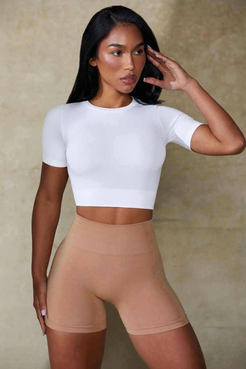 White Oh Polly Excel Define Luxe Baby Tee Crop Top | XMHZ-59387