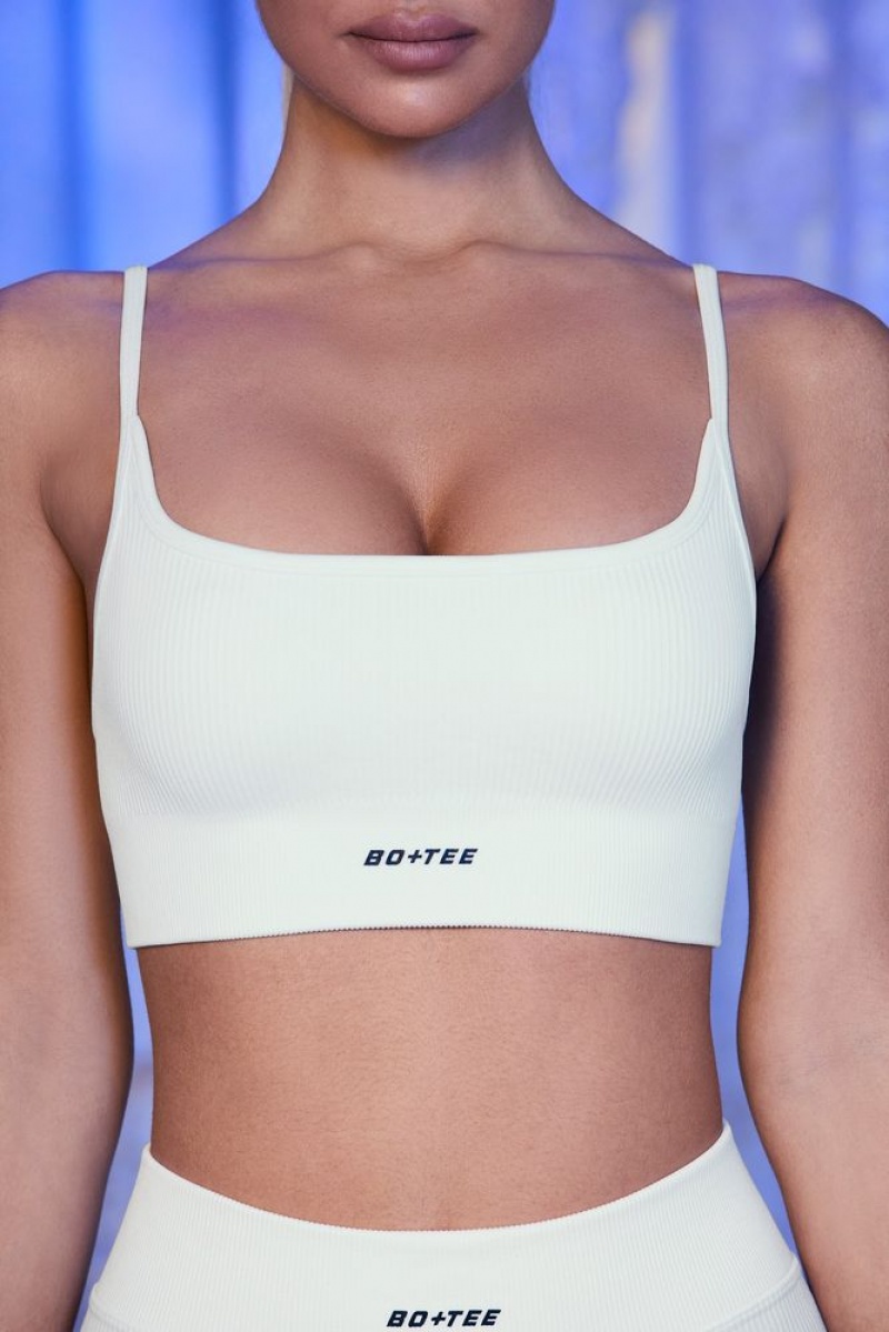 White Oh Polly Optimum Strappy Sports Bra | FSKO-47528