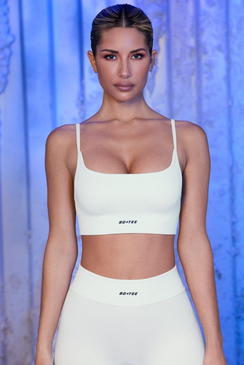 White Oh Polly Optimum Strappy Sports Bra | FSKO-47528