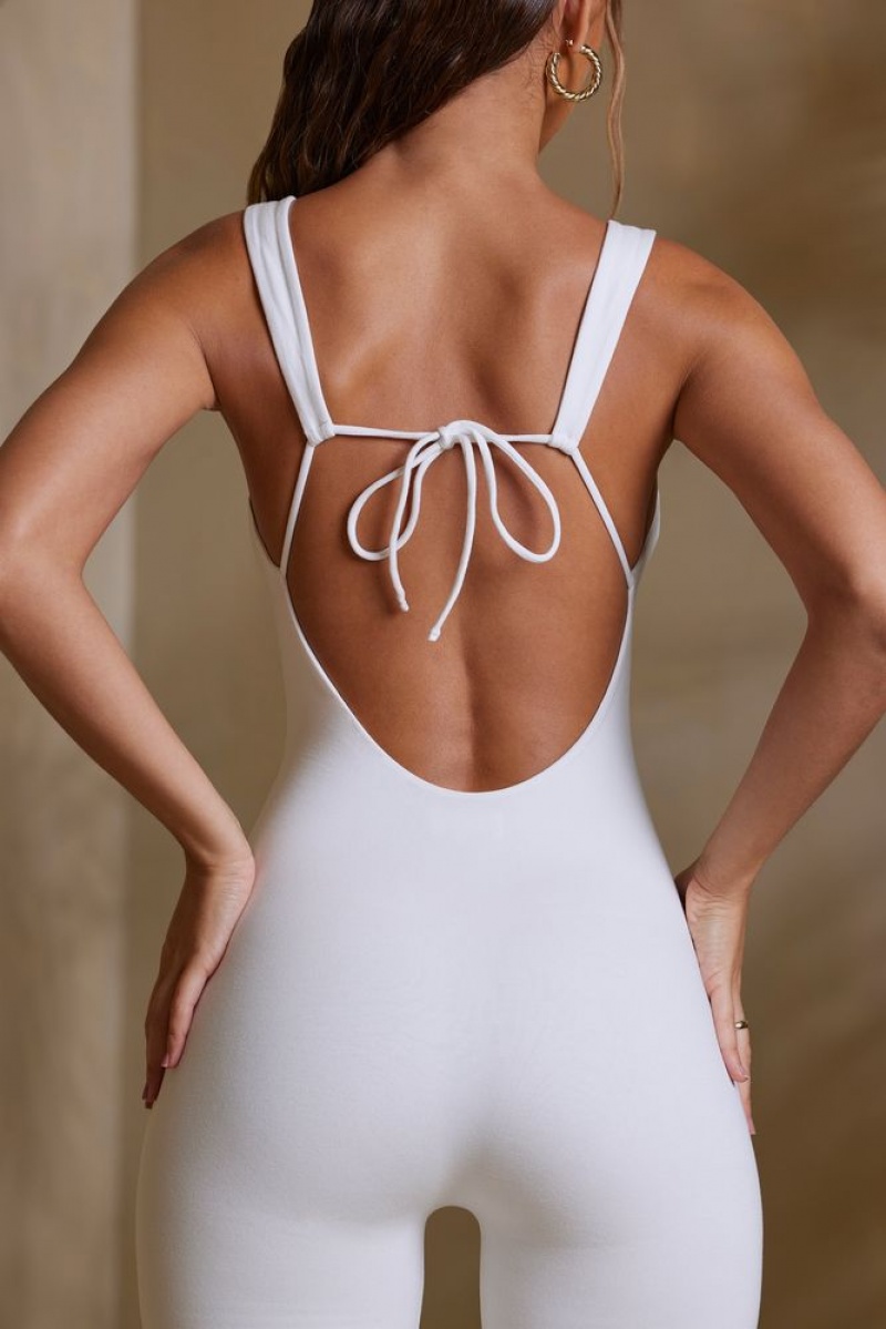 White Oh Polly Remi Straight Neck Low Back Jumpsuit | MOTY-07584